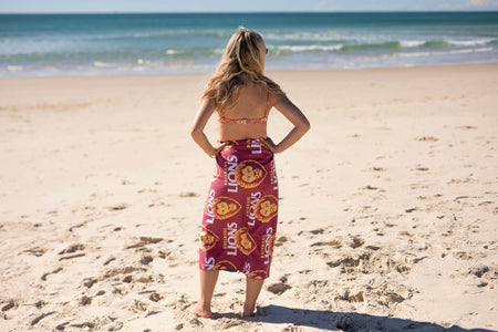 Magie sous-marine - Serviette de plage recyclée sans sable