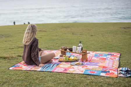 Kasey Rainbow – Recycelte Picknickdecke