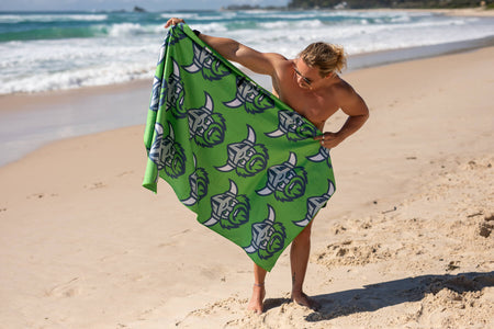 Unterwassermagie – recyceltes, sandfreies Strandtuch