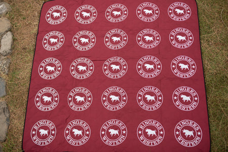 Kasey Rainbow – Recycelte Picknickdecke